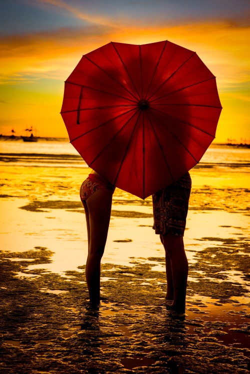 「超赞情侣照」太美了!一定要拍一组这样的“情侣照”