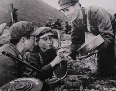 ​对越反击战中，我军“四大军长”分别有谁？谁的军衔最高？