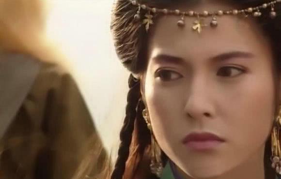 胡青牛缘何不肯为韩千叶疗毒？黛绮丝想错了，其实得怪她自己