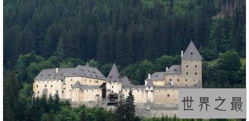 世界上十大闹鬼的城堡排行,在豪斯卡城堡生活过会死!