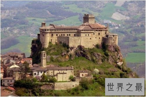 世界上十大闹鬼的城堡排行,在豪斯卡城堡生活过会死!