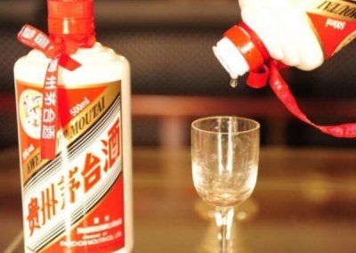 ​茅台窖藏老酒价格表(茅台窖藏酒53度价格表)