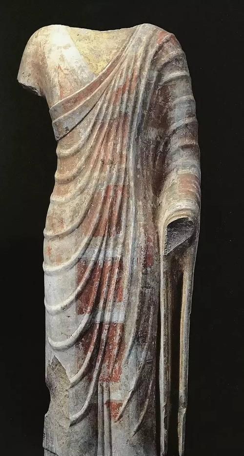 曹衣出水一般形容什么艺术:曹衣出水形容哪个艺术