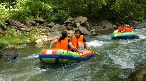 六安大峡谷漂流需要带拖鞋吗