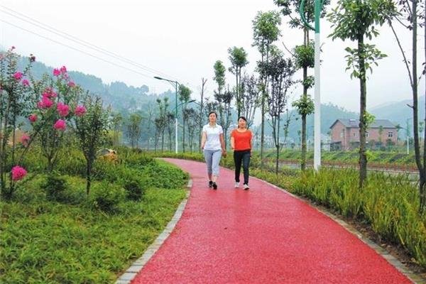 倒走对腰间盘突出治疗有用吗 倒走对腰间盘突出有好处吗