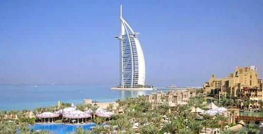 迪拜是哪个国家的离中国多远