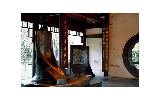 买五花肉，注意区别“上五花”和“下五花”，口感差别大，别买错