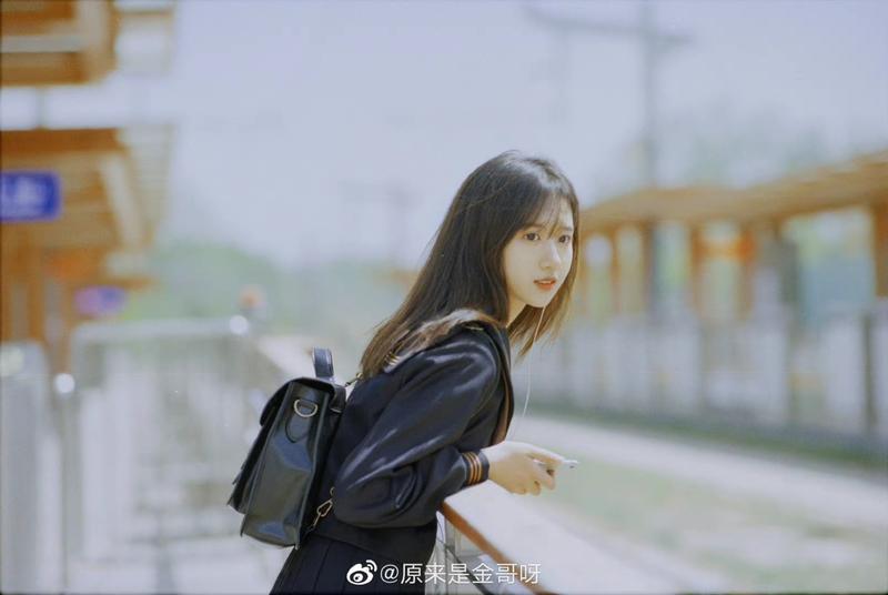 女生恋爱心理变化(女生恋爱过程心理变化)