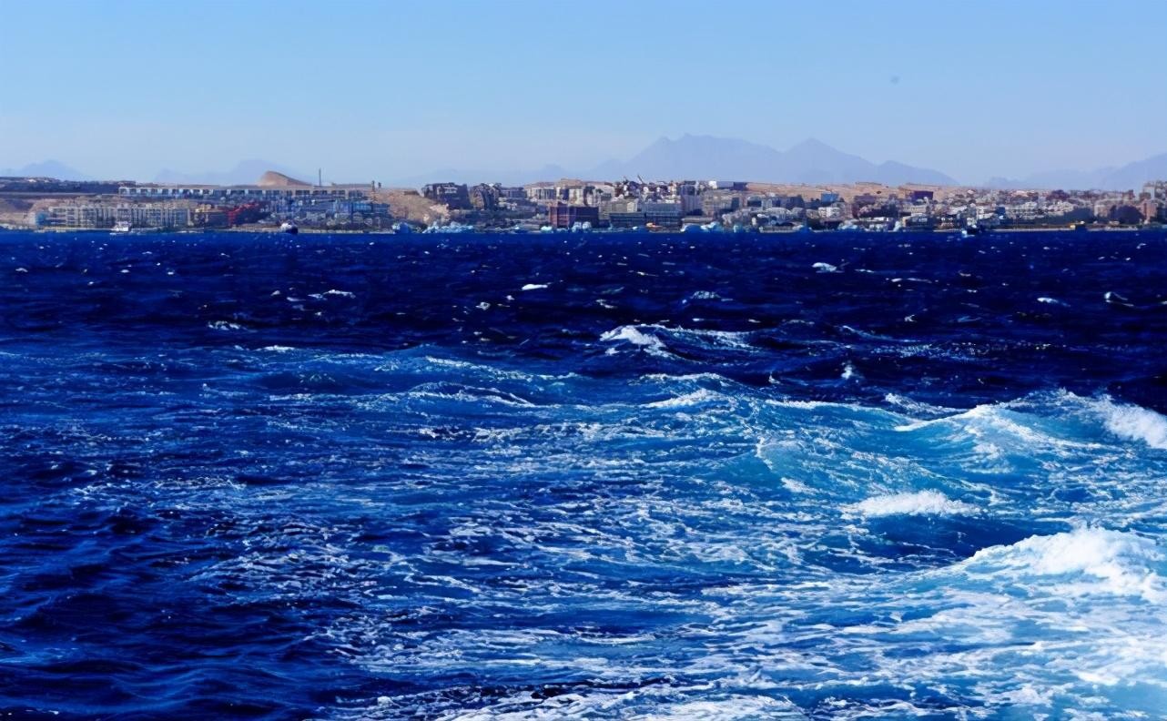 含盐量最高的海(也是世界盐度最高的海)