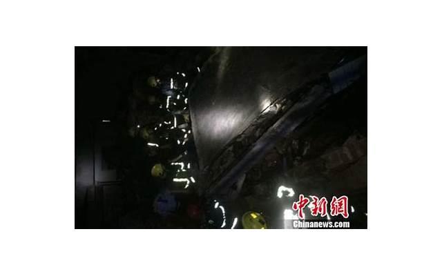 暑假约亲姐一家自驾游，4天行程还没结束，40年的姐妹情就闹掰了