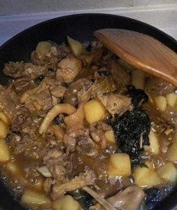 ​五香土豆焖鸭：厨房小白的逆袭，满屋飘香不是梦！