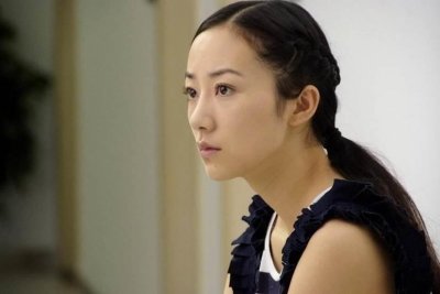 韩雪娱乐圈家世背景最深厚的女子，因假唱跌落神坛