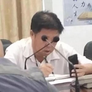 清库存了！2025最搞笑图片合集，笑到打鸣