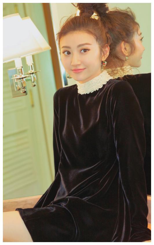 6位当红女星身高，景甜167cm是最高的，162cm昆凌垫底