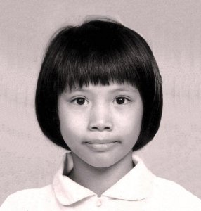 袁咏仪，曾经的港姐冠军，12张少女时期的老照片欣赏