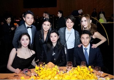 ​赌王去世4年，4房境况不一：有人已稳坐富豪榜，有人已经失意出家