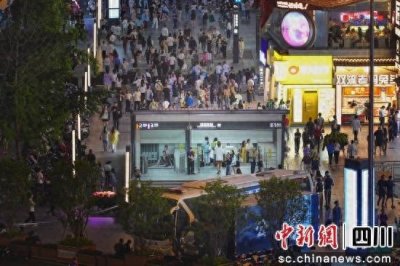 ​成都地铁1号线成为2024年最忙通勤线