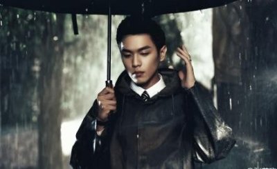 ​《麻雀》唐山海遭活埋被苏三省一锹爆头，死前李易峰曾为他理发