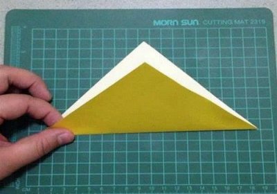 ​纸折灯笼的超简单做法